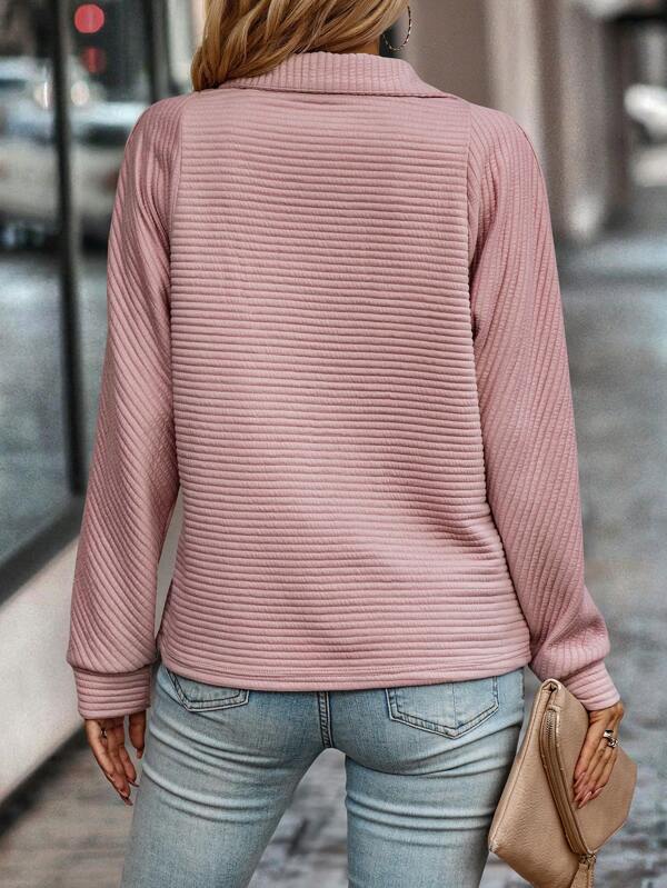 Esme - Elegant V-neck Sweater - Soft & Stylish