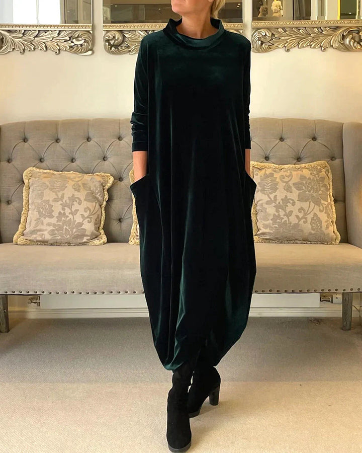 Tessa - Stylish Velvet Dress with Pockets - Elegant & Practical