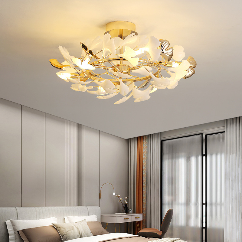 LuxeGingkoLeaf - Ceiling Lamp with Gingko Leaves Design and Subtle Radiance