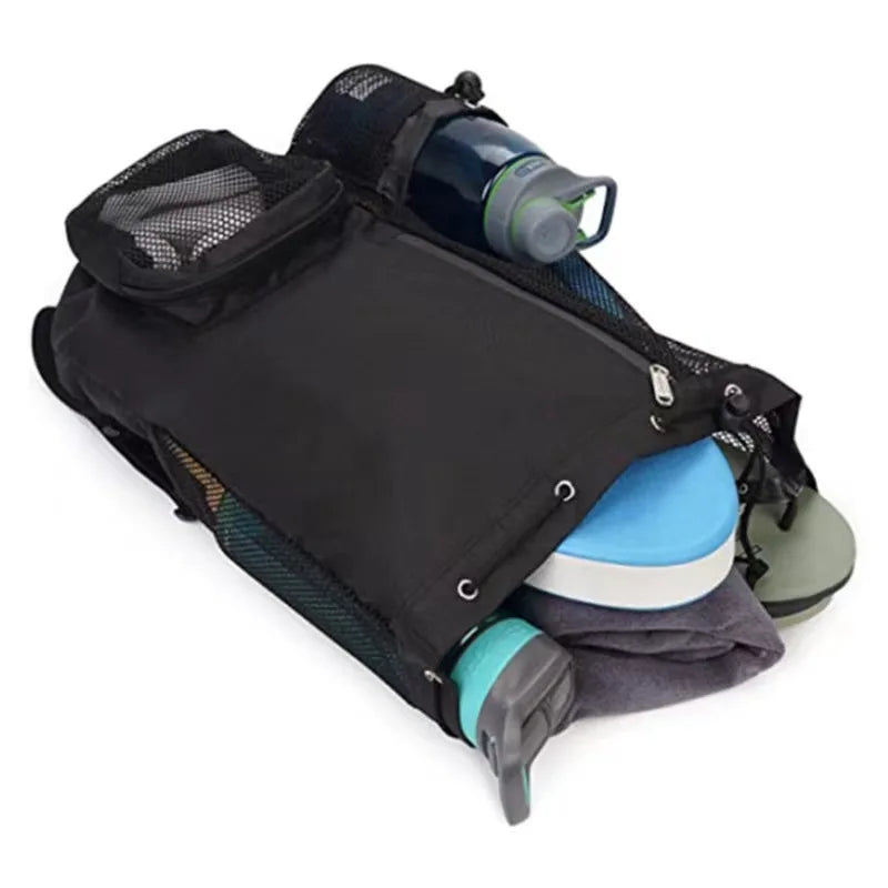MeshMove - Sports Bag with Breathable Mesh Compartment