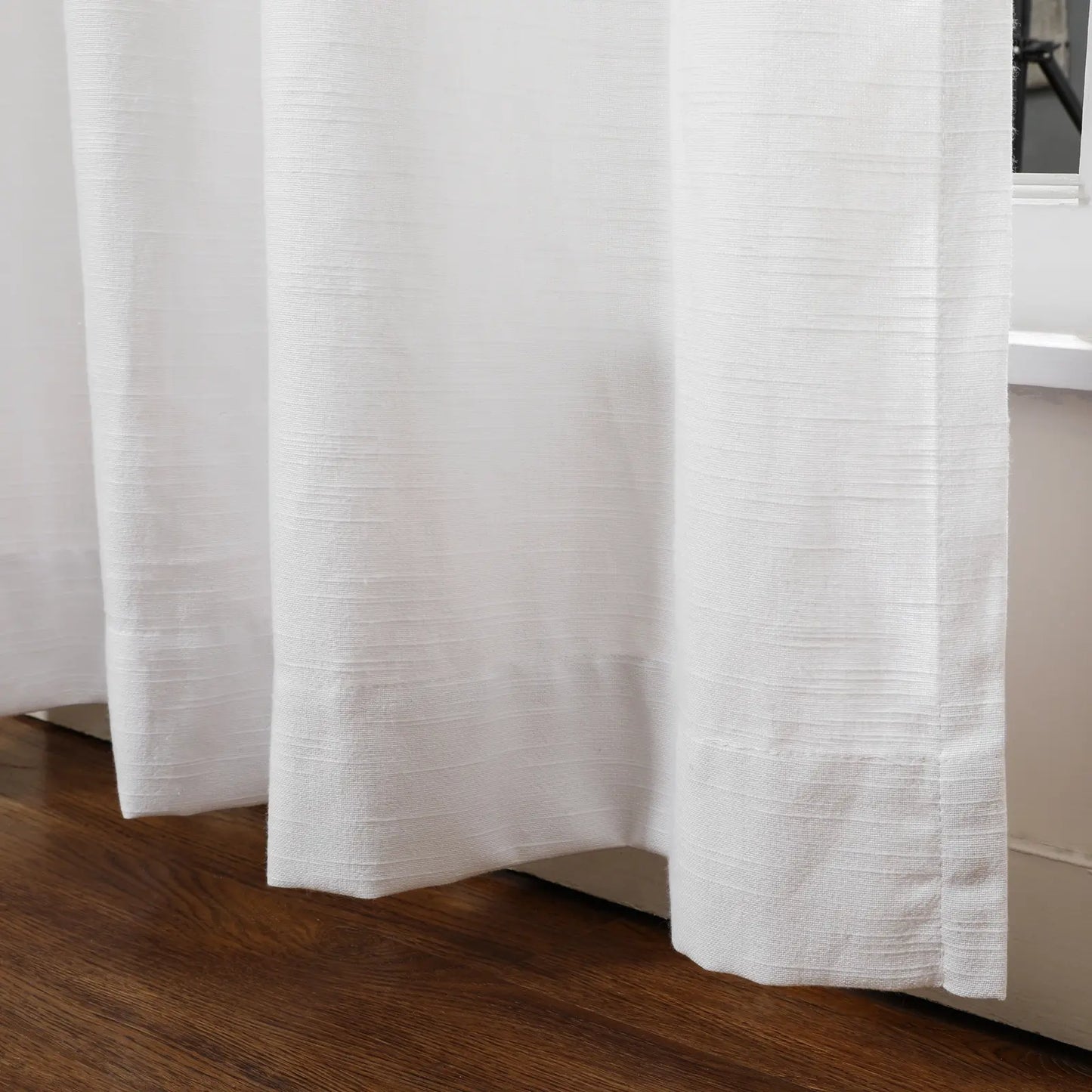 FlowLuxe - Soft and Stylish Window Covering