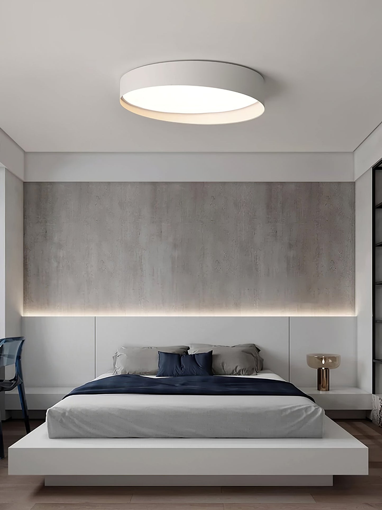 LuxeFinish - Ceiling Lamp with Elegant Design and Soft Glow