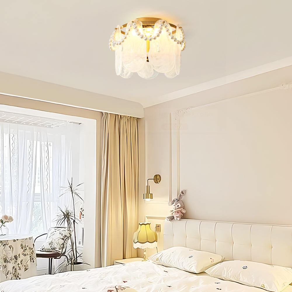 LuxePearl - Ceiling Light with Pearls and Subtle Light Spread