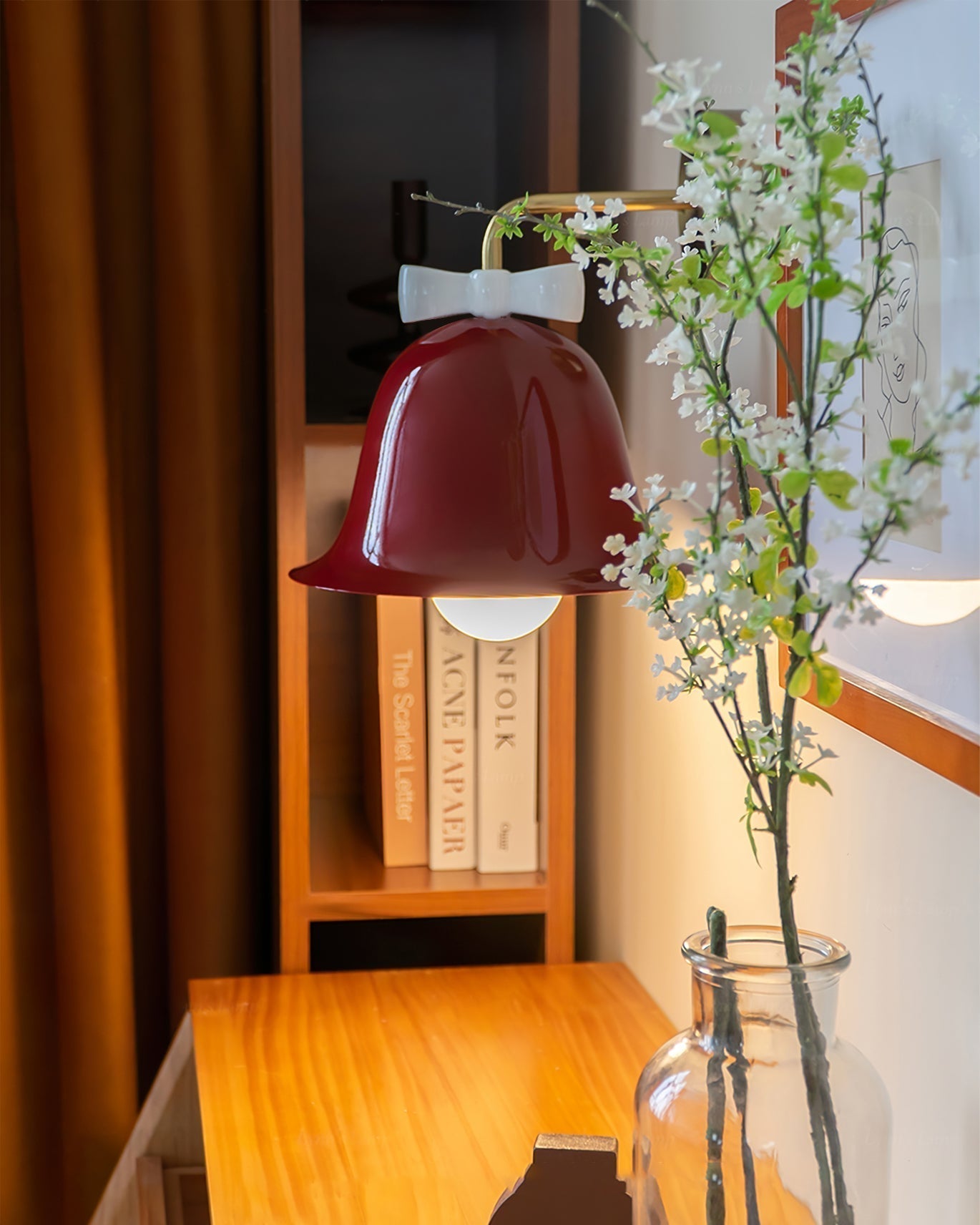 BellRing – Elegant Wall Lamp