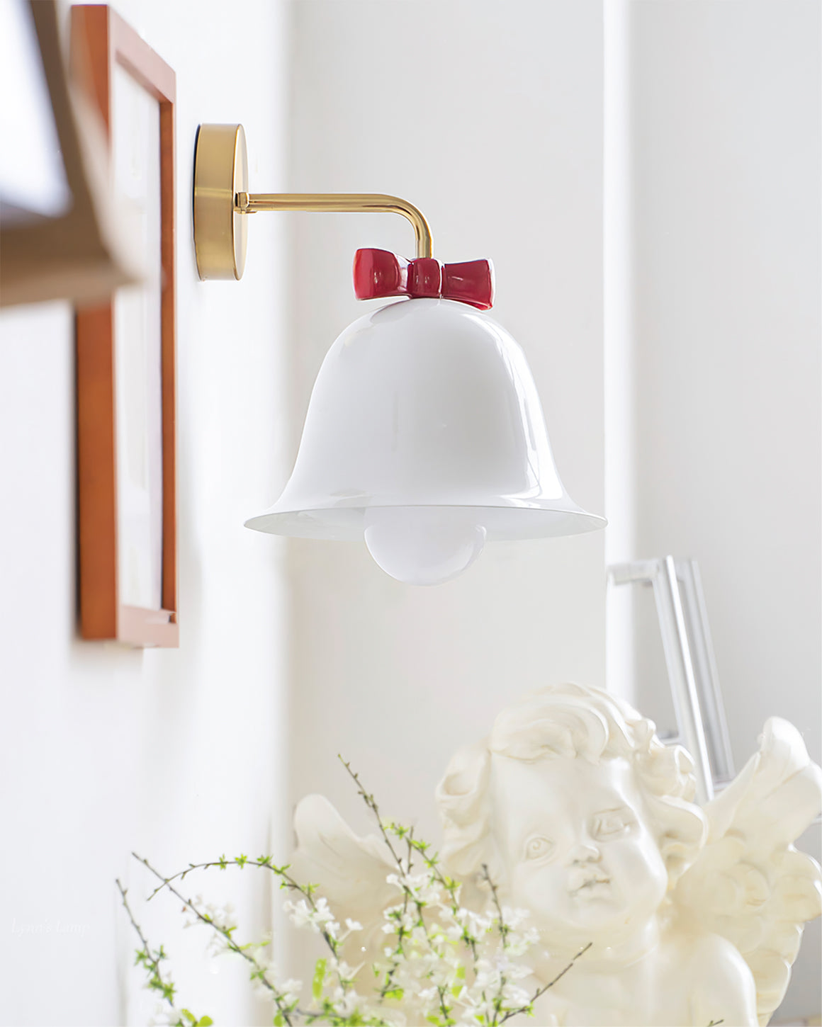 BellRing – Elegant Wall Lamp