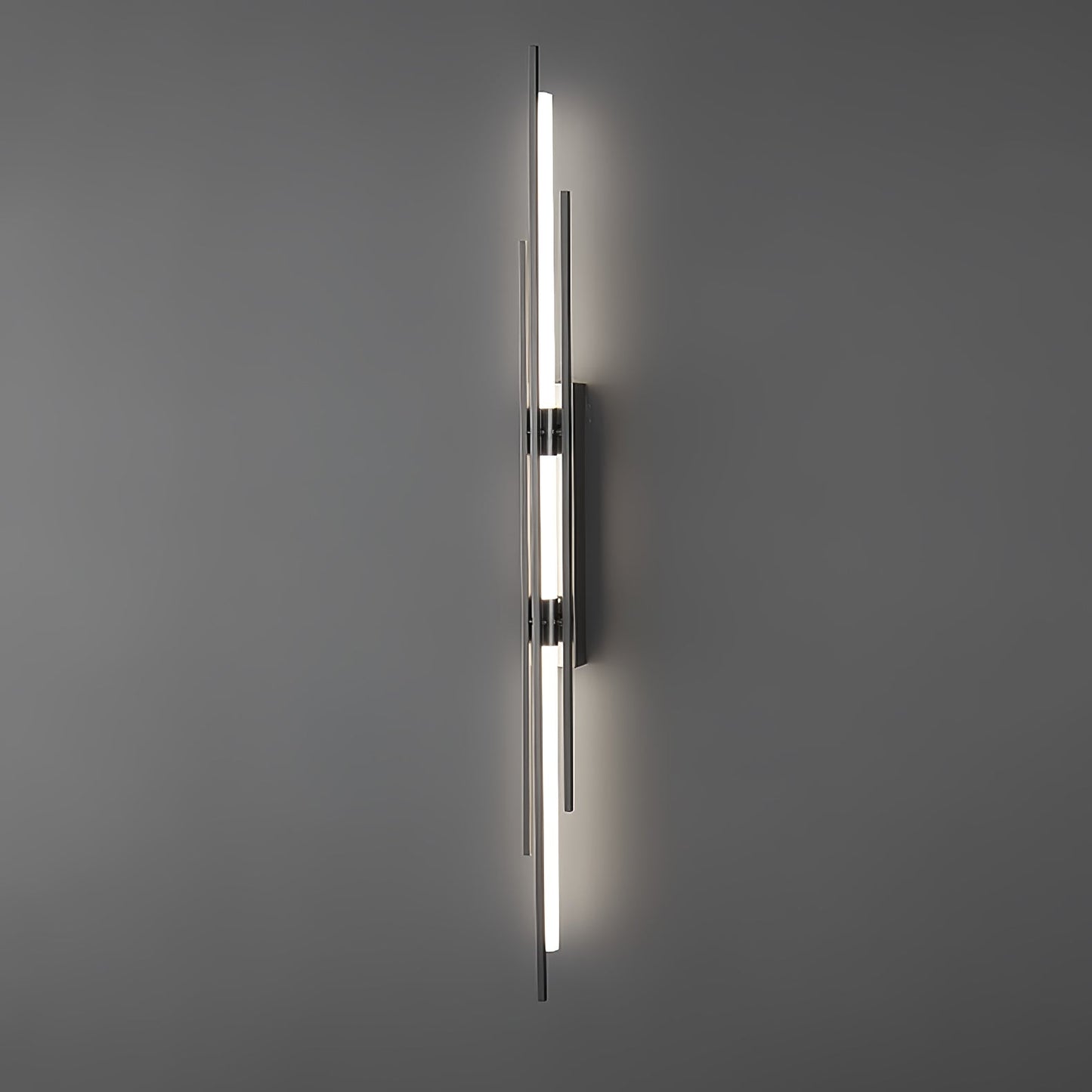 LuxeAura – Opulent Gold Wall Light for Elegant Spaces