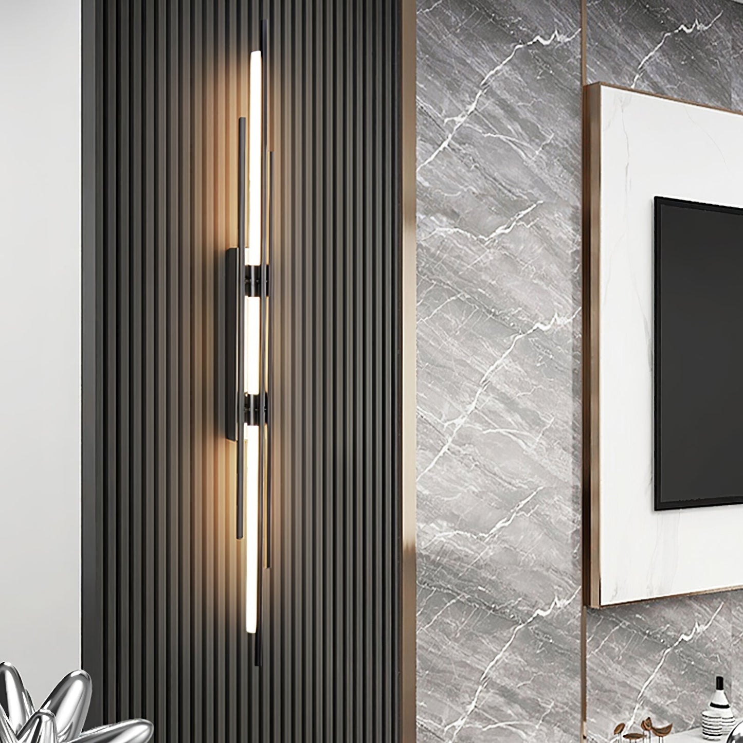 LuxeAura – Opulent Gold Wall Light for Elegant Spaces