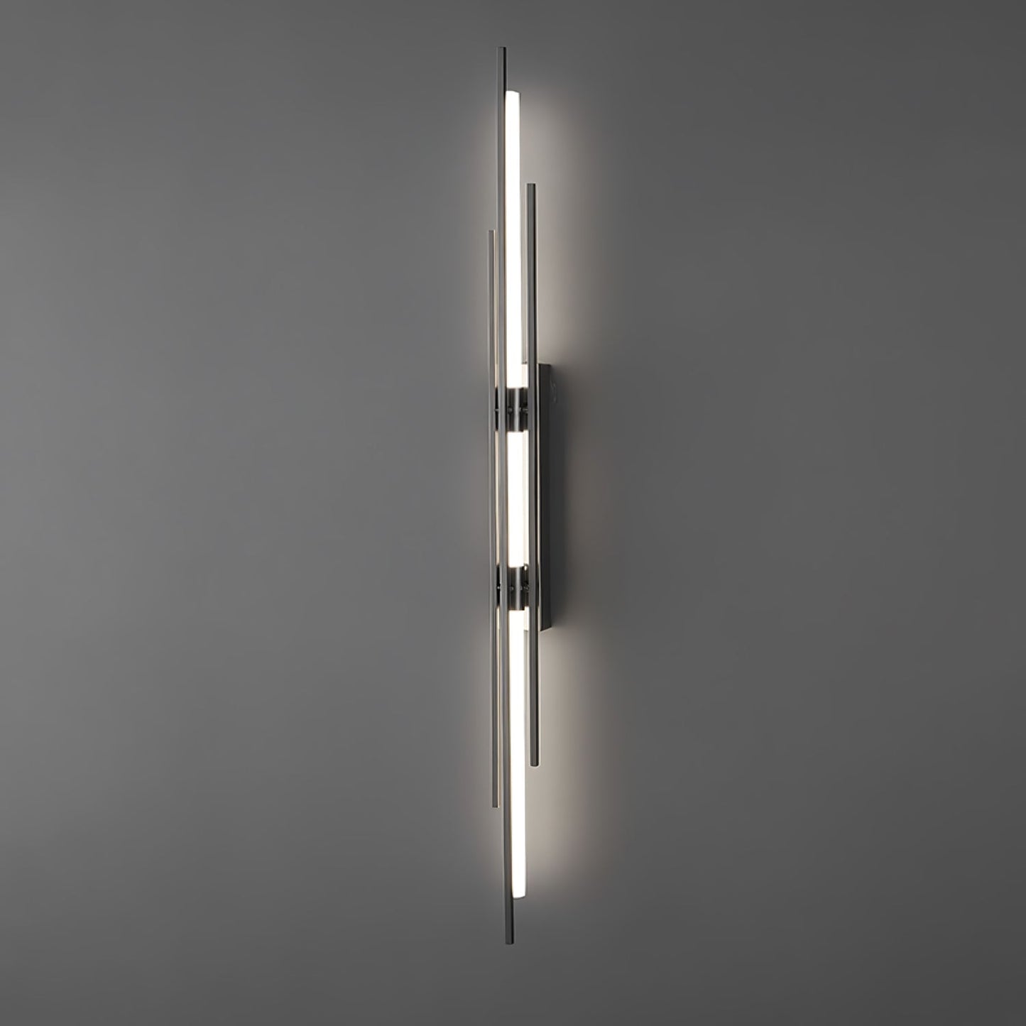 LuxeAura – Opulent Gold Wall Light for Elegant Spaces