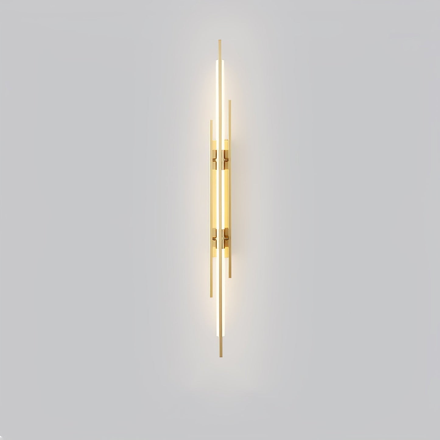 LuxeAura – Opulent Gold Wall Light for Elegant Spaces