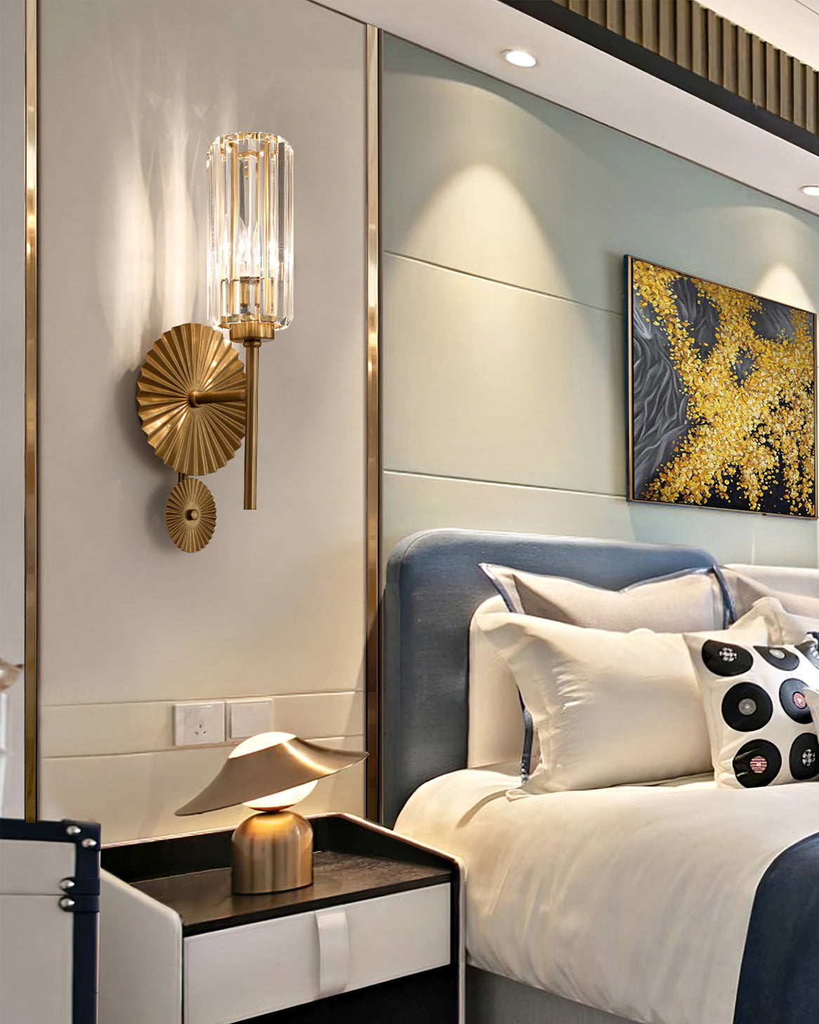 CylinderBeam – Regal Cylinder Wall Lamp for Timeless Style