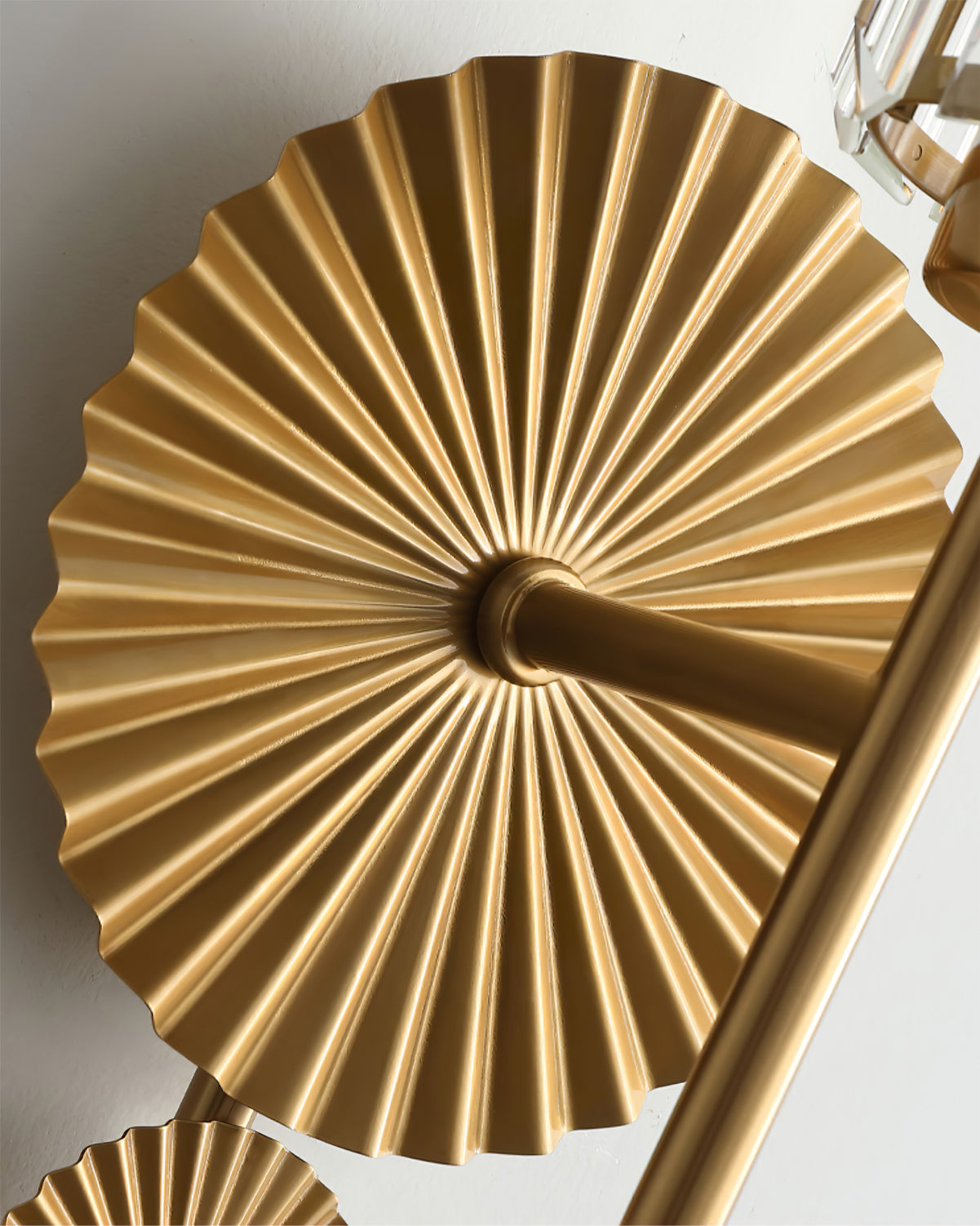 CylinderBeam – Regal Cylinder Wall Lamp for Timeless Style