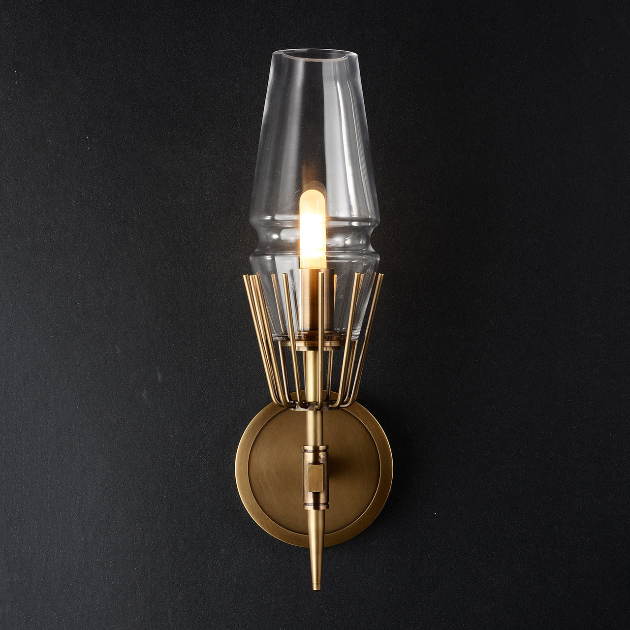 GoldGleam – Elegant Black and Gold Wall Lamp for a Luxe Look