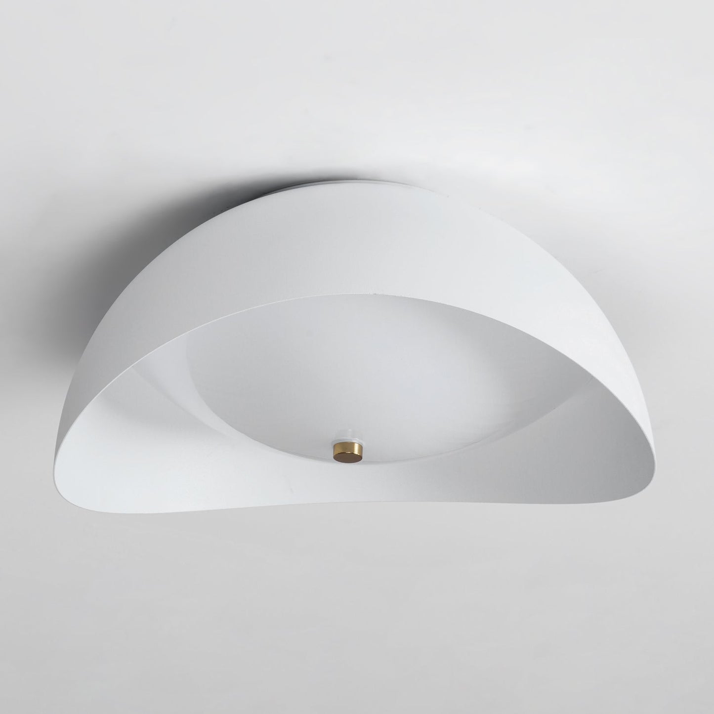 CircleLuxe - Modern LED Ceiling Lamp with Elegant Halo Shape