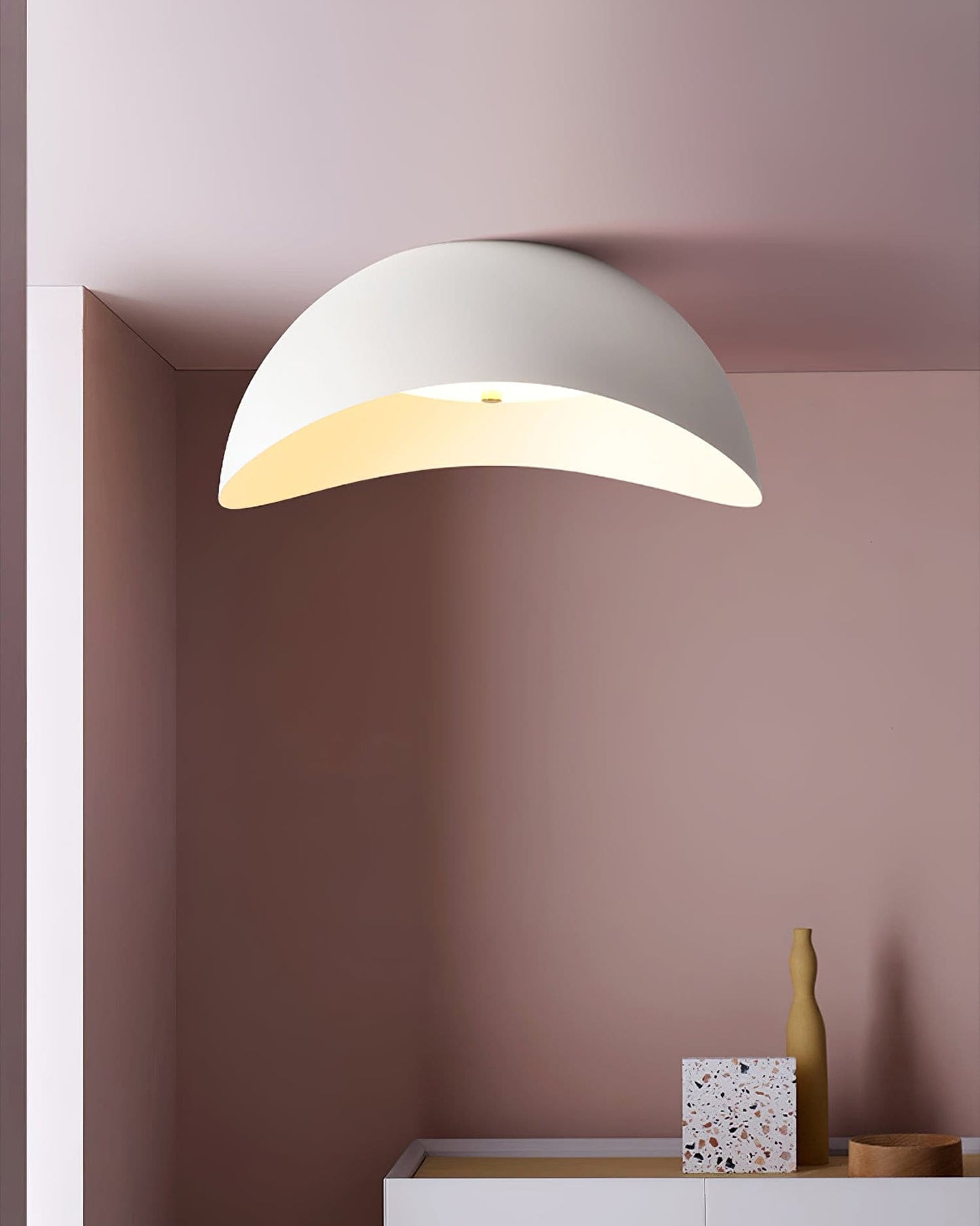 CircleLuxe - Modern LED Ceiling Lamp with Elegant Halo Shape