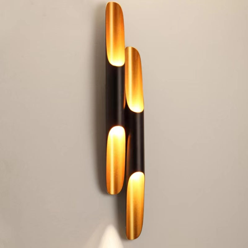 NeoGlow – Postmodern Wall Lamp for a Cutting-Edge Look