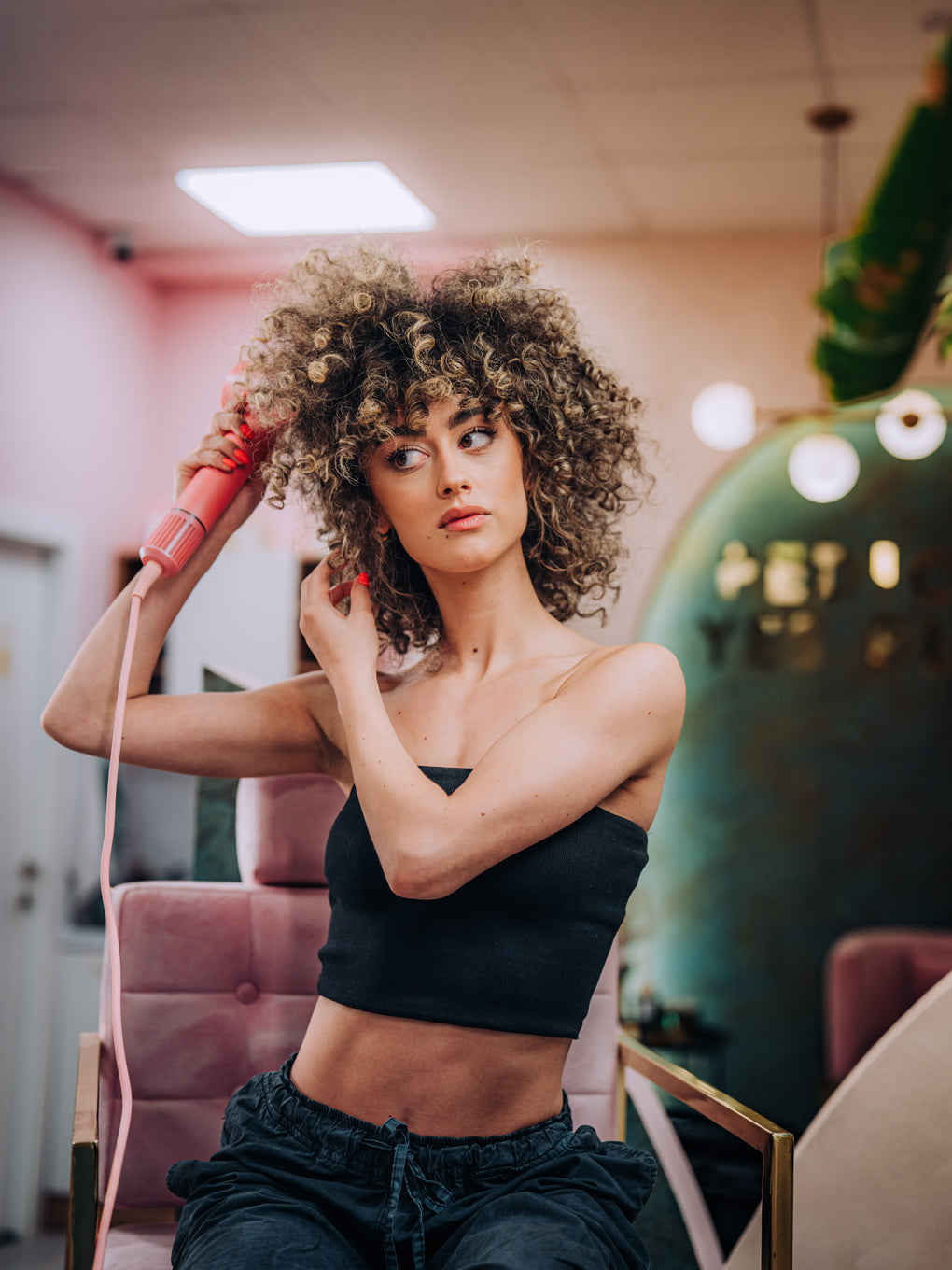 StyleDry - Fast-Drying Hair Dryer with Diffuser for Smooth, Defined Curls