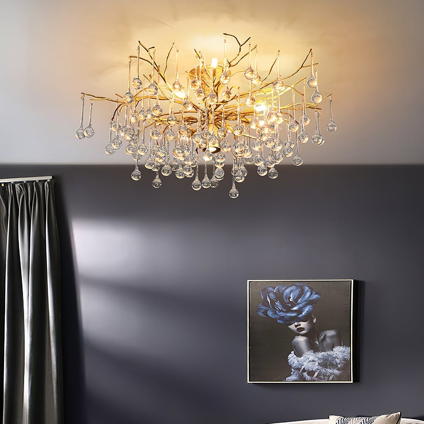 DivinoAura - Timeless Ceiling Light with Luxurious Finish and Soft Light