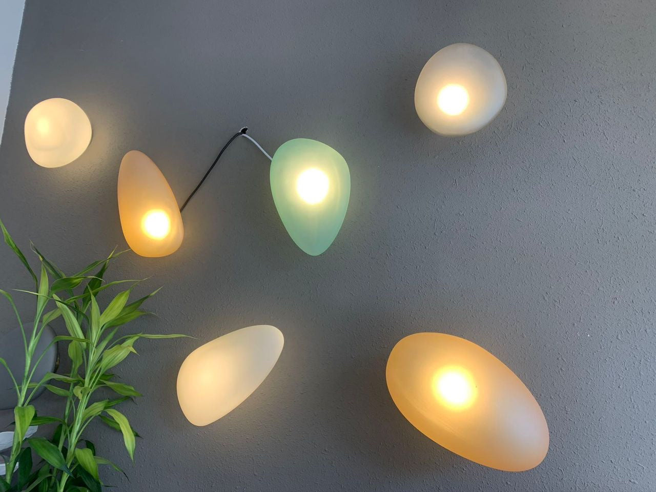 GlamGlow – Coloured Glass Wall Lamp with Artistic Flair