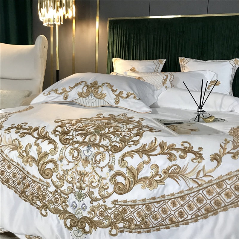 Thelittleesse™ Eurolux Bedding Set – 4-Piece Silk-Feel Luxury