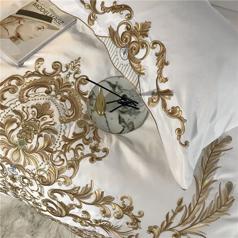 Thelittleesse™ Eurolux Bedding Set – 4-Piece Silk-Feel Luxury