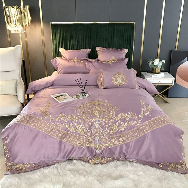 Thelittleesse™ Eurolux Bedding Set – 4-Piece Silk-Feel Luxury