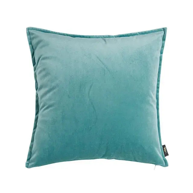 VelvetLux – Luxe Velvet Cushion Cover with Flannel Edge