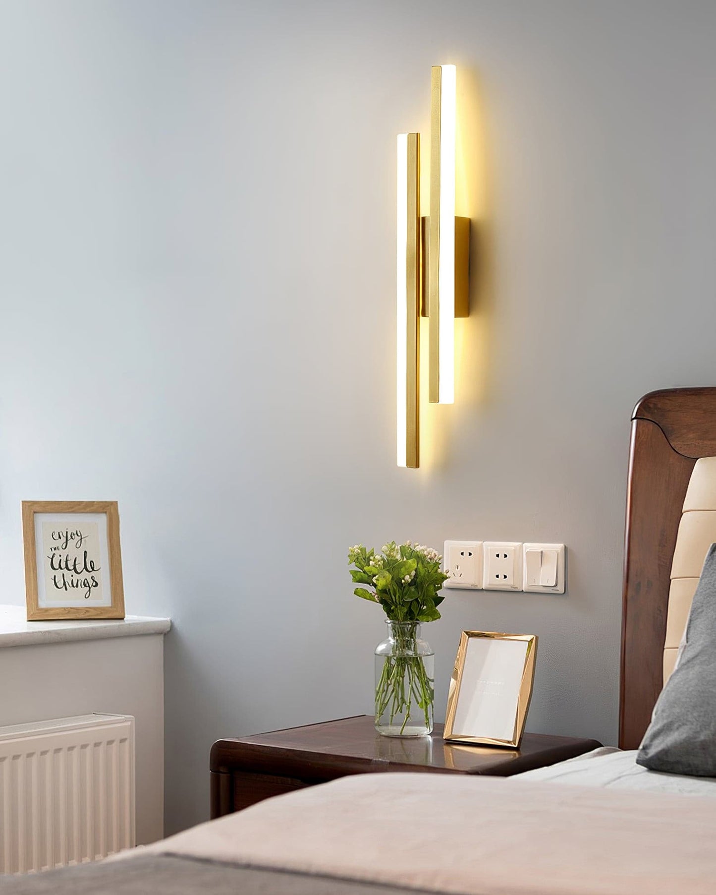 NordicGlow – Sleek LED Wall Lamp for Modern Spaces