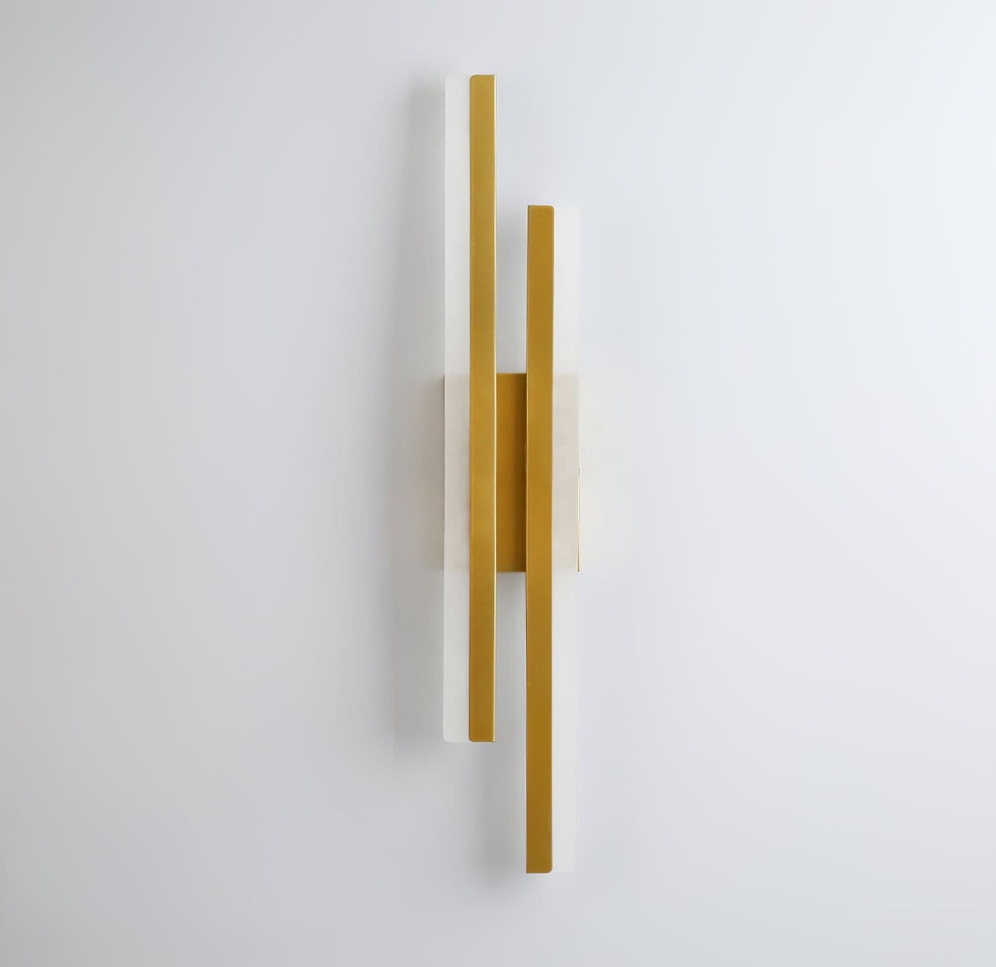 NordicGlow – Sleek LED Wall Lamp for Modern Spaces