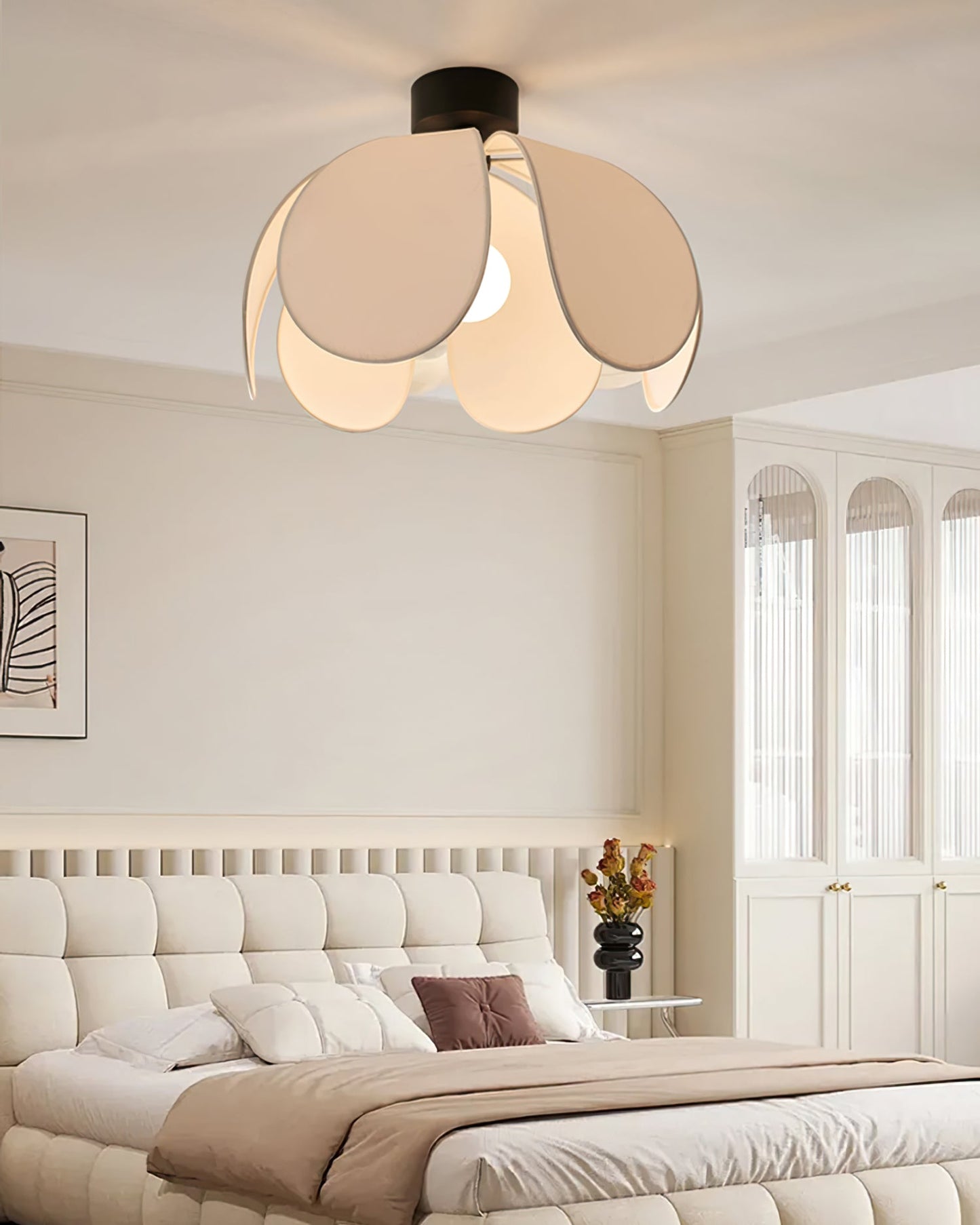 BloomLuxe - Ceiling Light with Elegant Fabric Petals and Warm Radiance