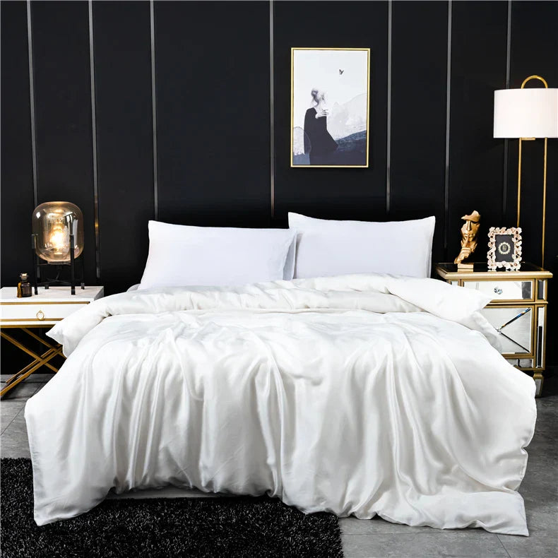 Thelittleesse™ Mulberry Silk Duvet Cover – Breathable, Hypoallergenic Luxury Bedding