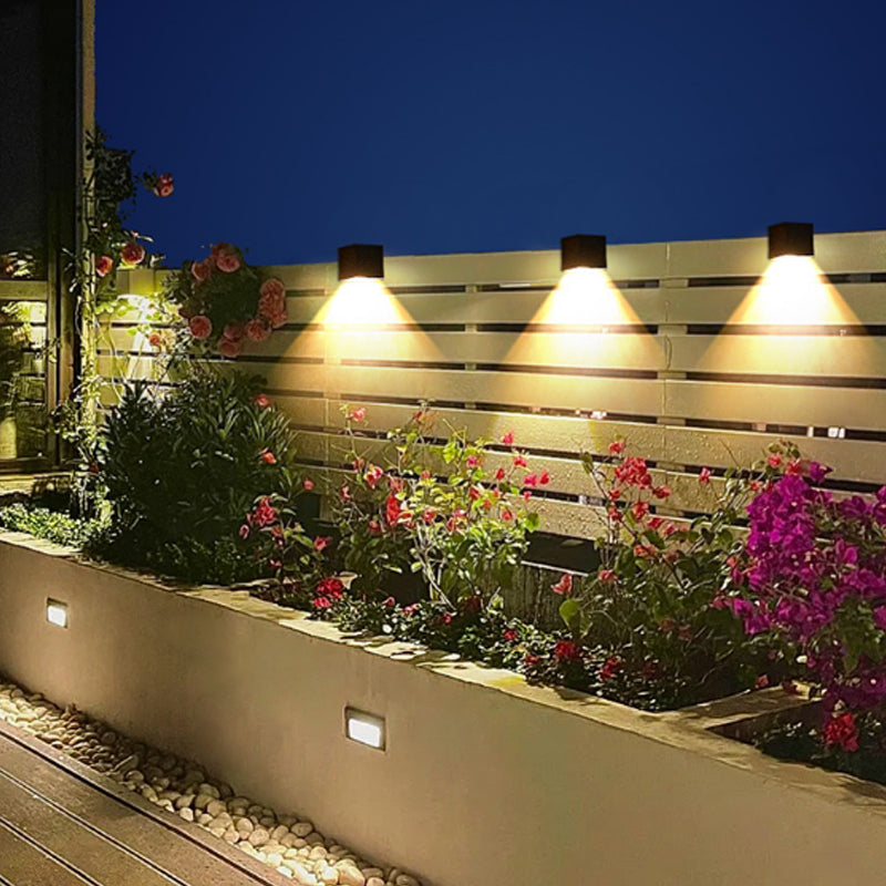 GlowBeam – Elegant Outdoor Wall Lamp for Mood Lighting