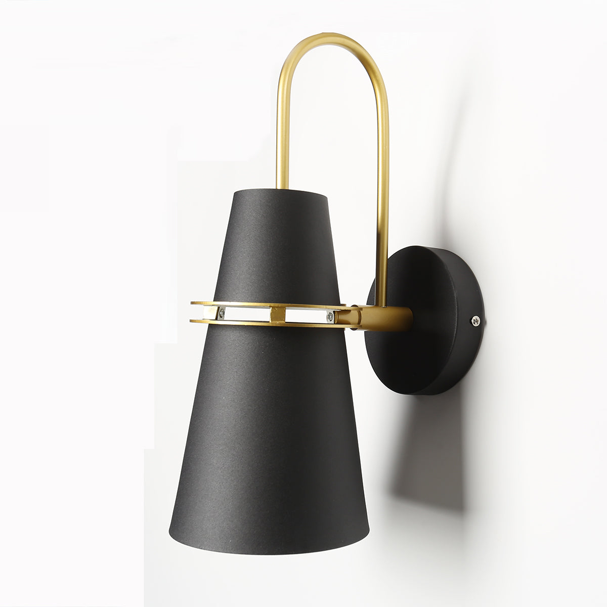 GrandeurGlow - Luxe Wall Illumination