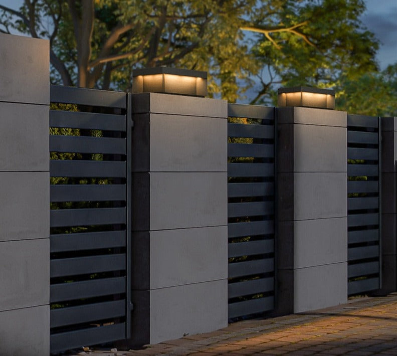 BeamSmart – Modern Outdoor Lamp with Smart Sensor