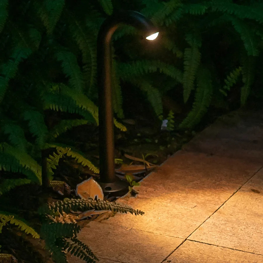 Modern IP68 Waterproof Aluminum Courtyard Pillar Light - 50,000 Hour Lifespan, Energy Efficient, Multiple Color Temperatures