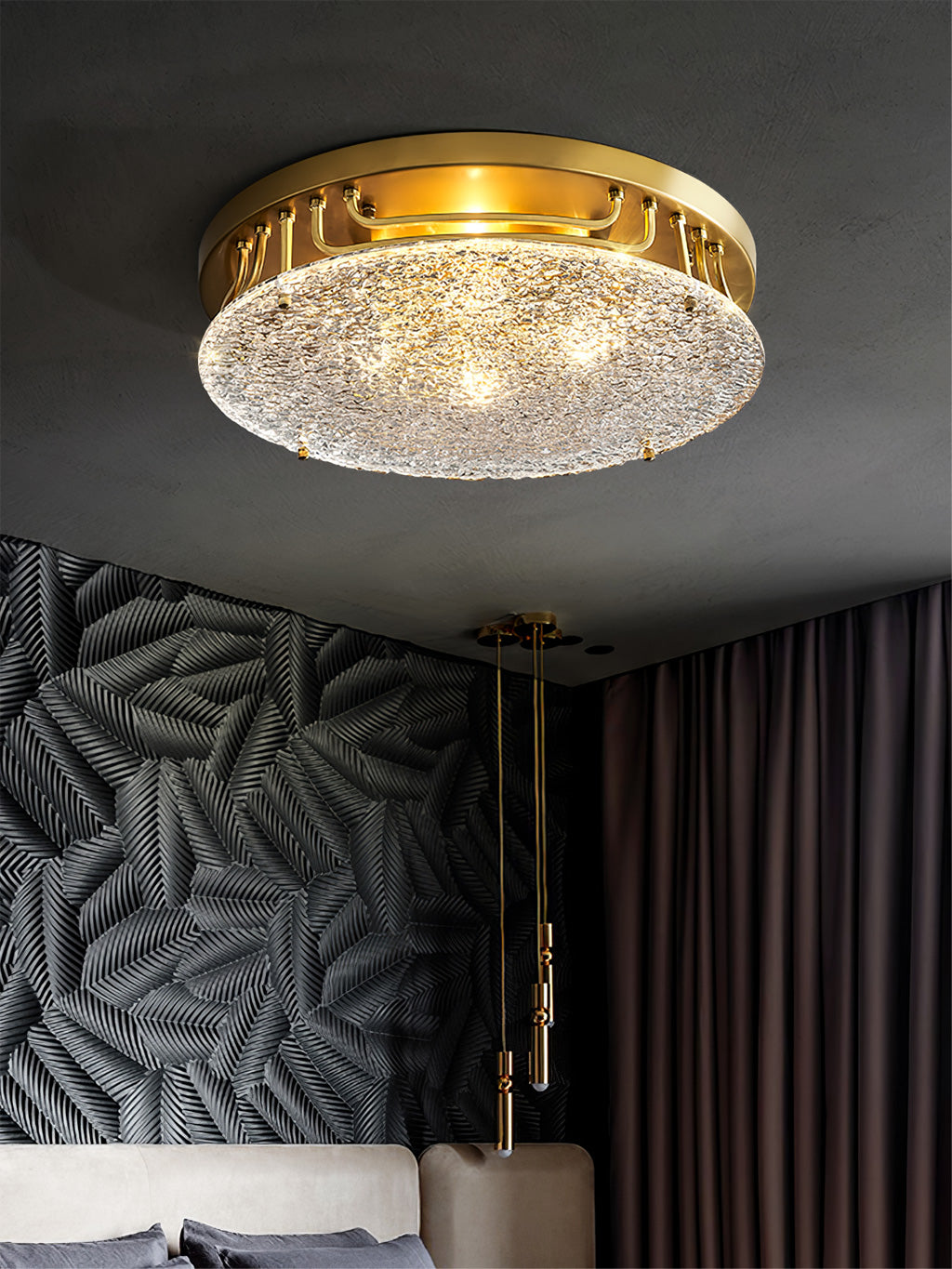 LuxeHaven - Ceiling Lamp with Clean Lines and Cozy Atmosphere