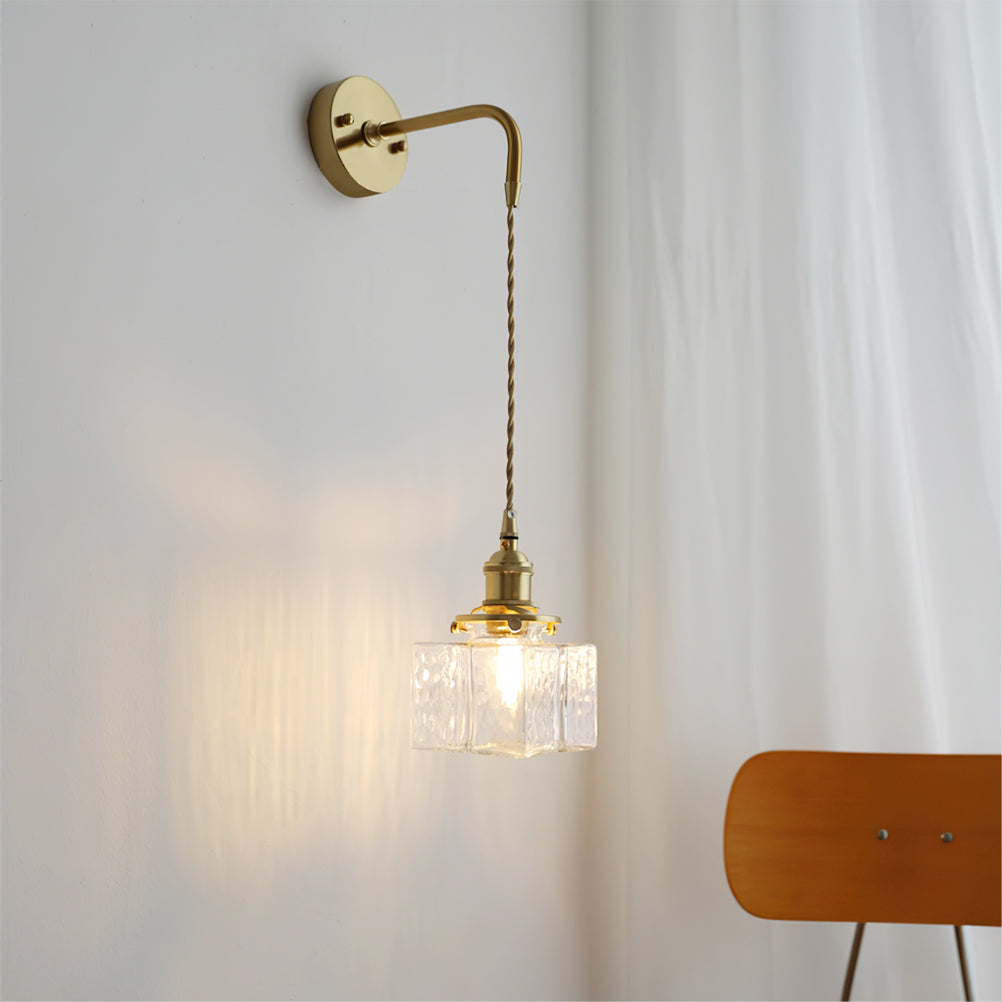 RegalGlow – Royal-Inspired Wall Lamp for Refined Spaces