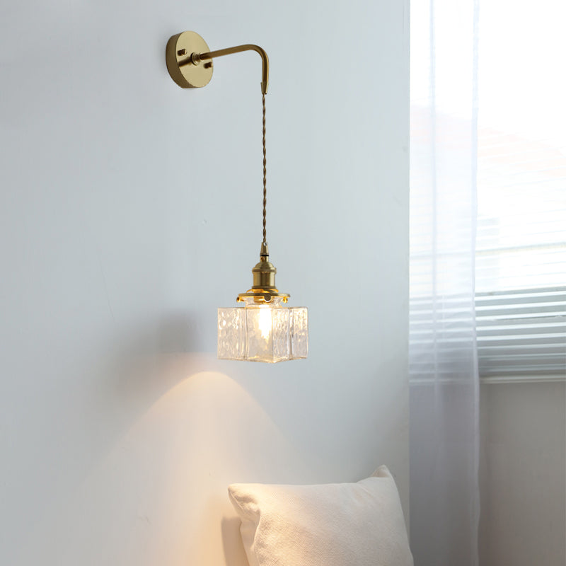 RegalGlow – Royal-Inspired Wall Lamp for Refined Spaces