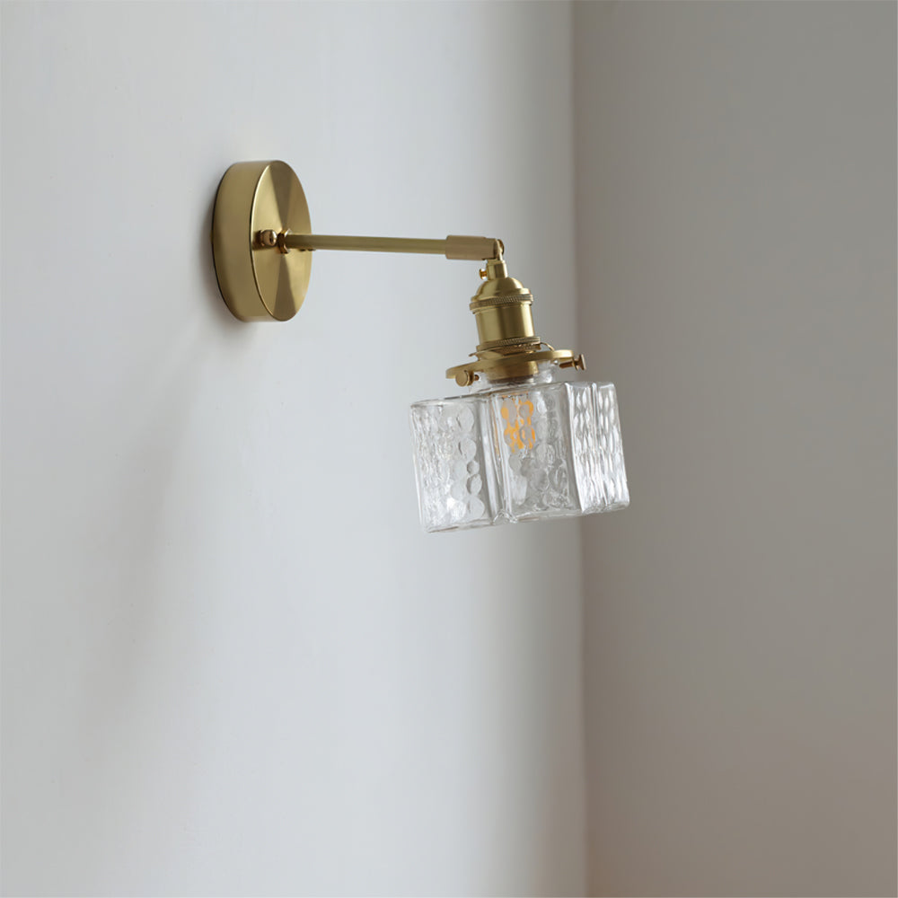RegalGlow – Royal-Inspired Wall Lamp for Refined Spaces