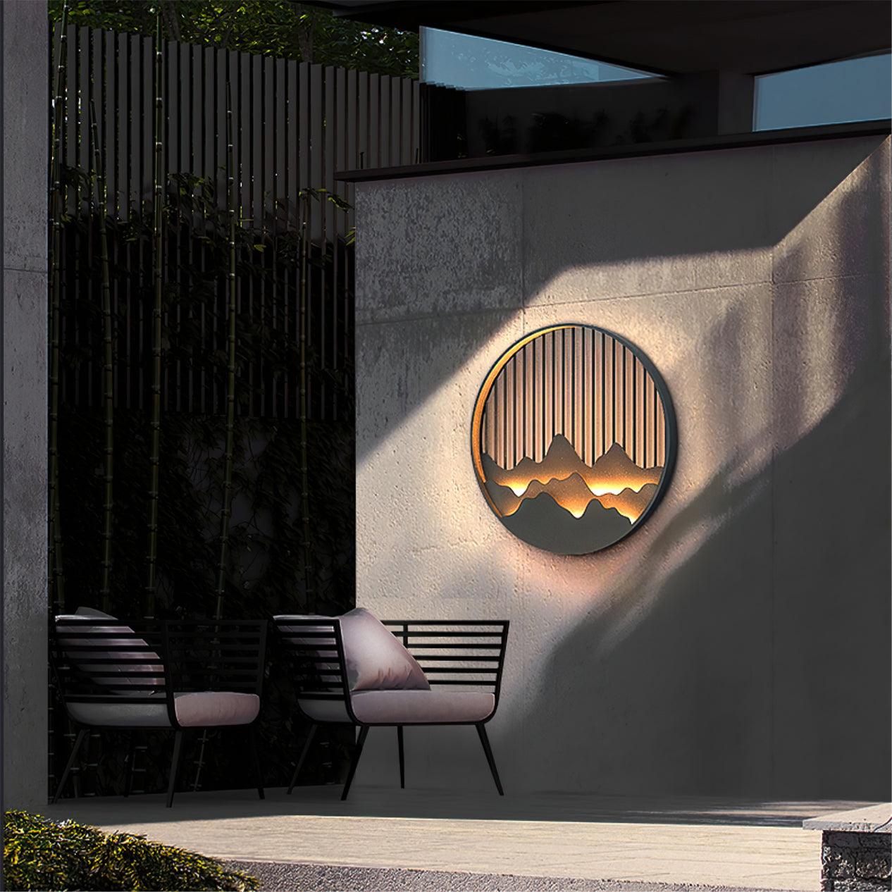 GlowSummit – Stylish Outdoor Wall Lamp