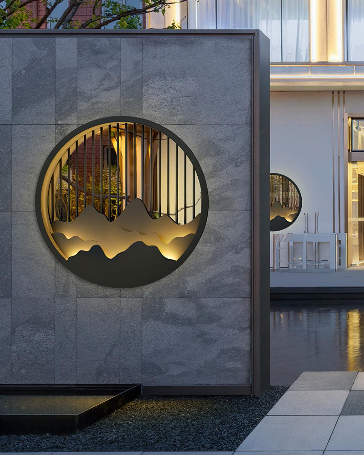 GlowSummit – Stylish Outdoor Wall Lamp