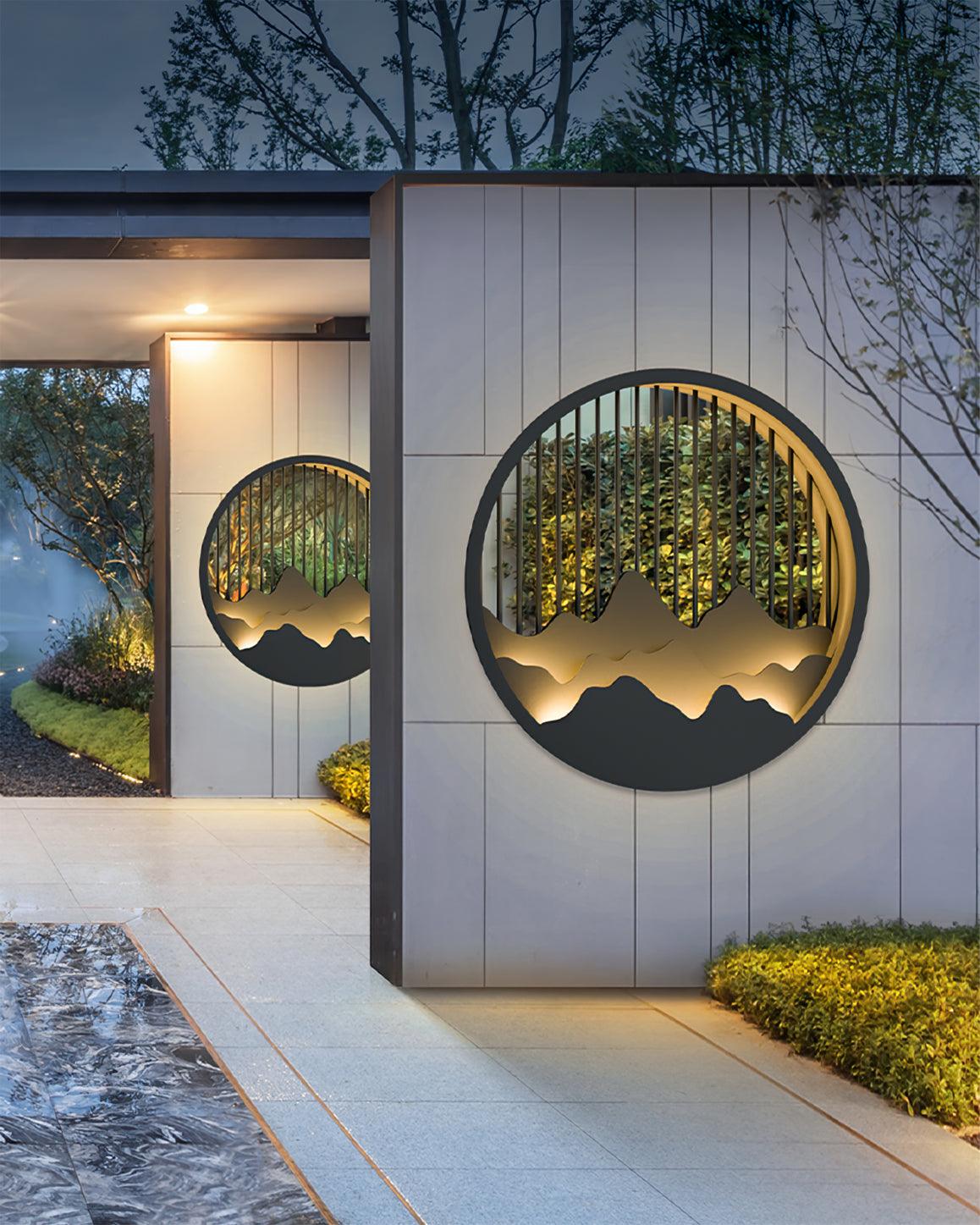 GlowSummit – Stylish Outdoor Wall Lamp