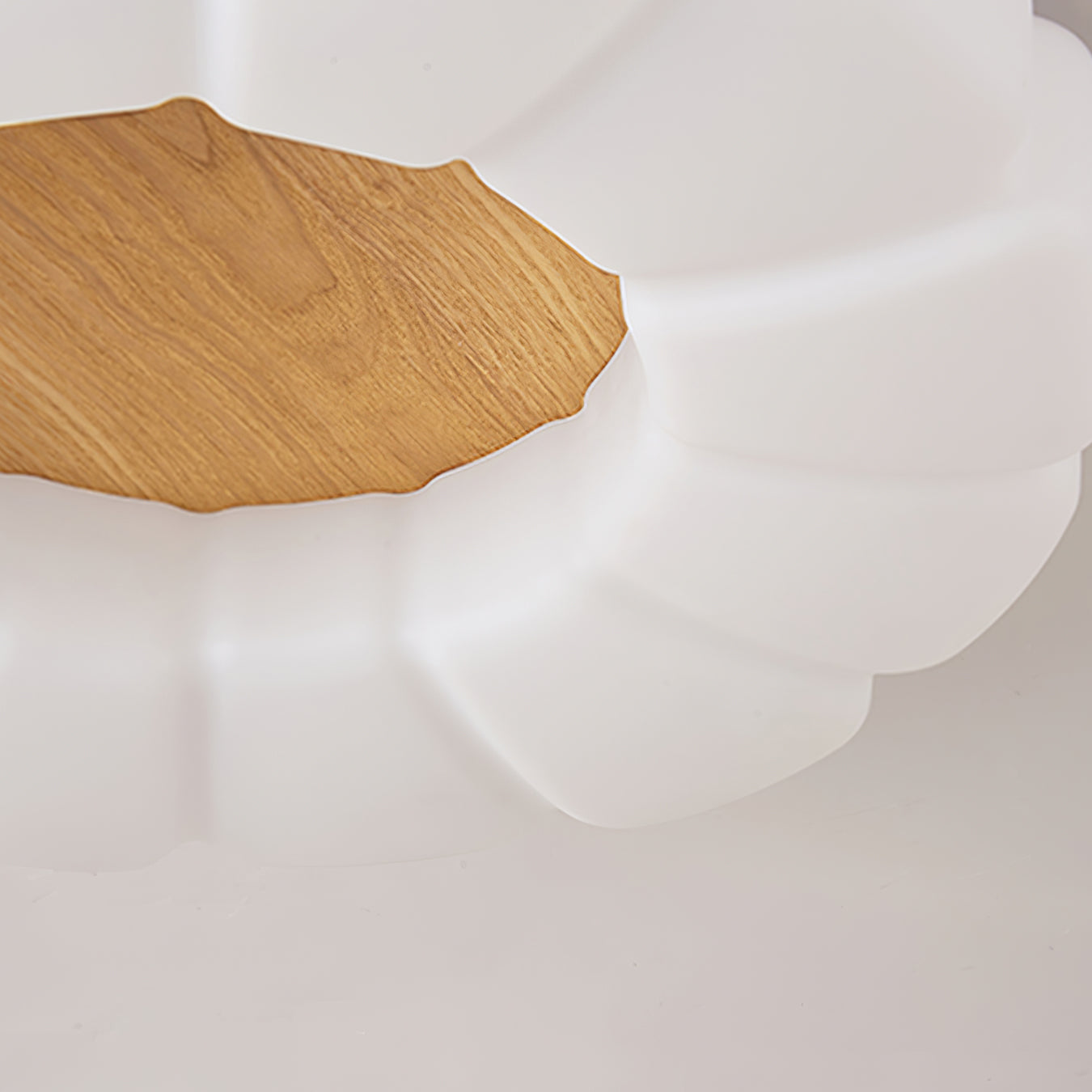 NubiLuxe - Ceiling Lamp with Contemporary Design and Cozy Illumination