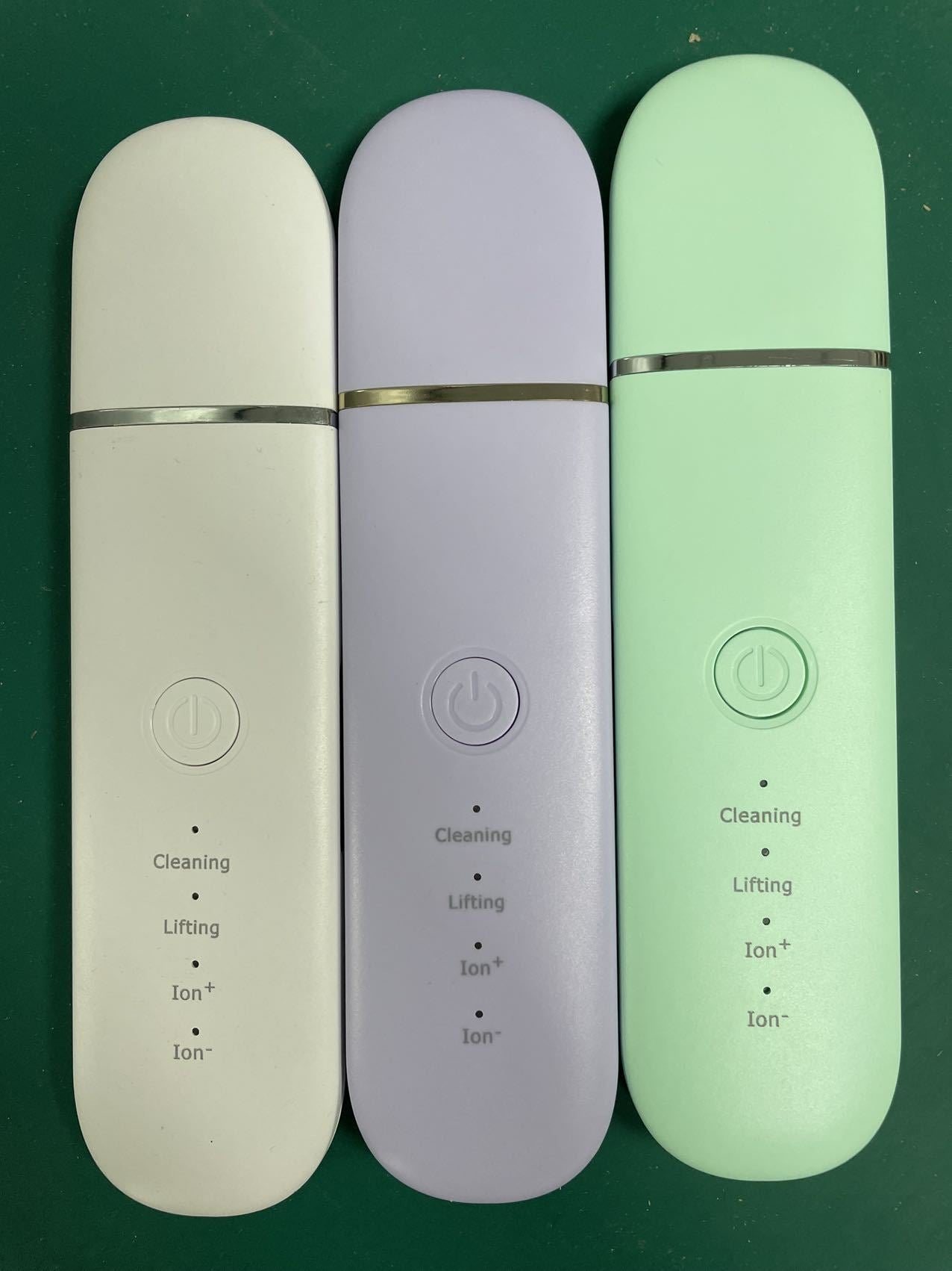 GlowScrub - Deep Cleansing & Lifting Ultrasonic Facial Tool