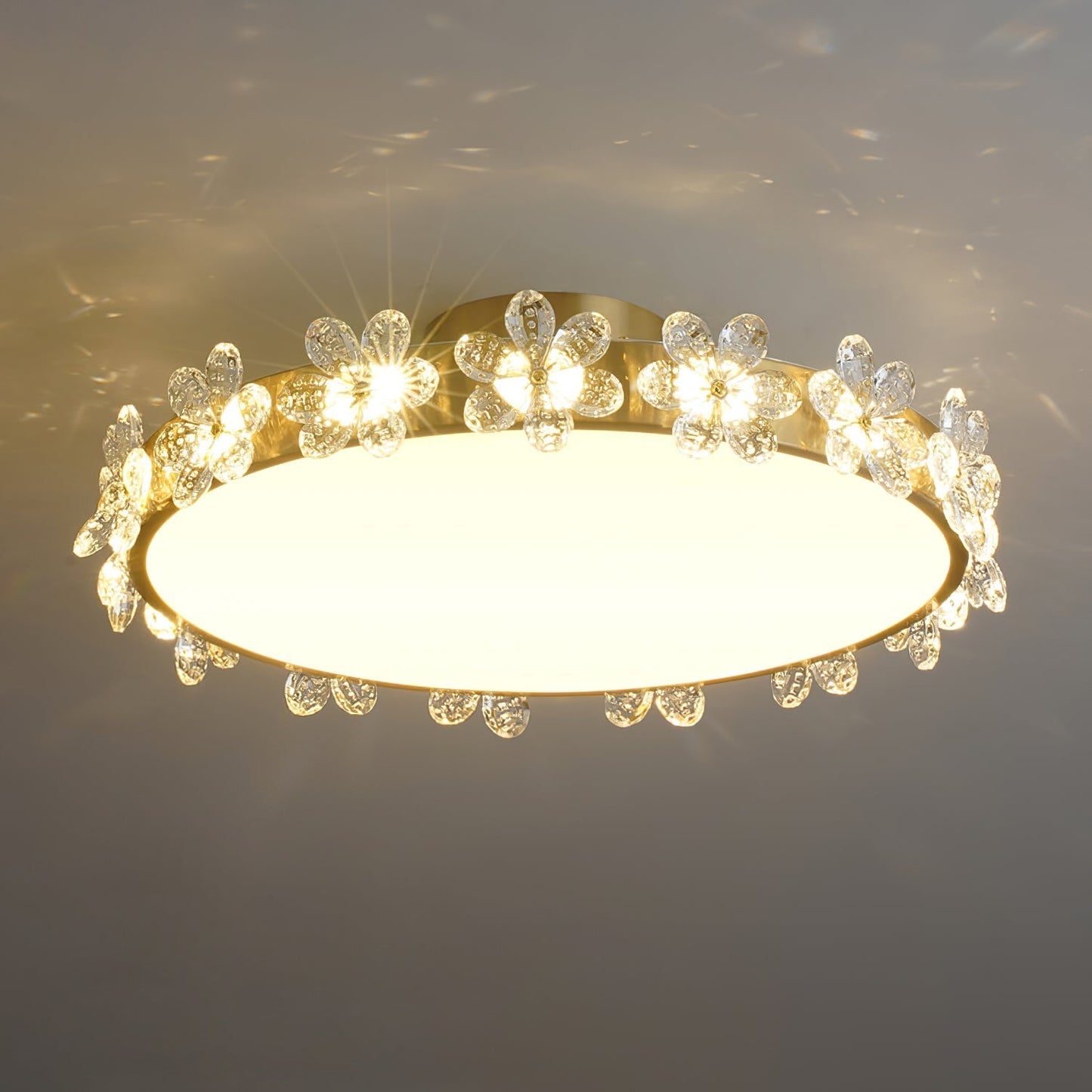 FloralCrystal - Ceiling Lamp with Crystal Petals and Subtle Light Spread