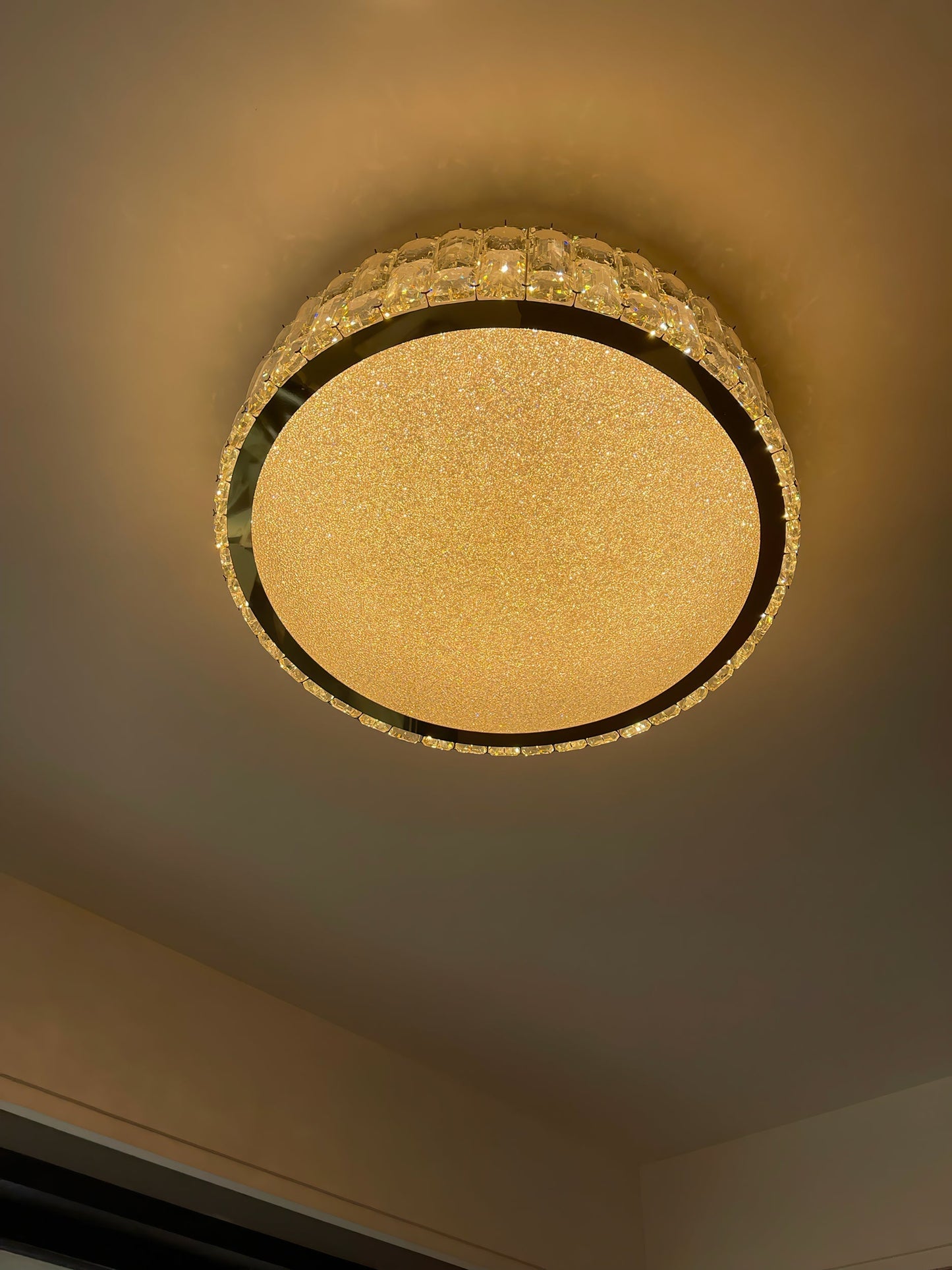 PrismLuxe - Ceiling Light with Sophisticated Design and Shifting Illumination
