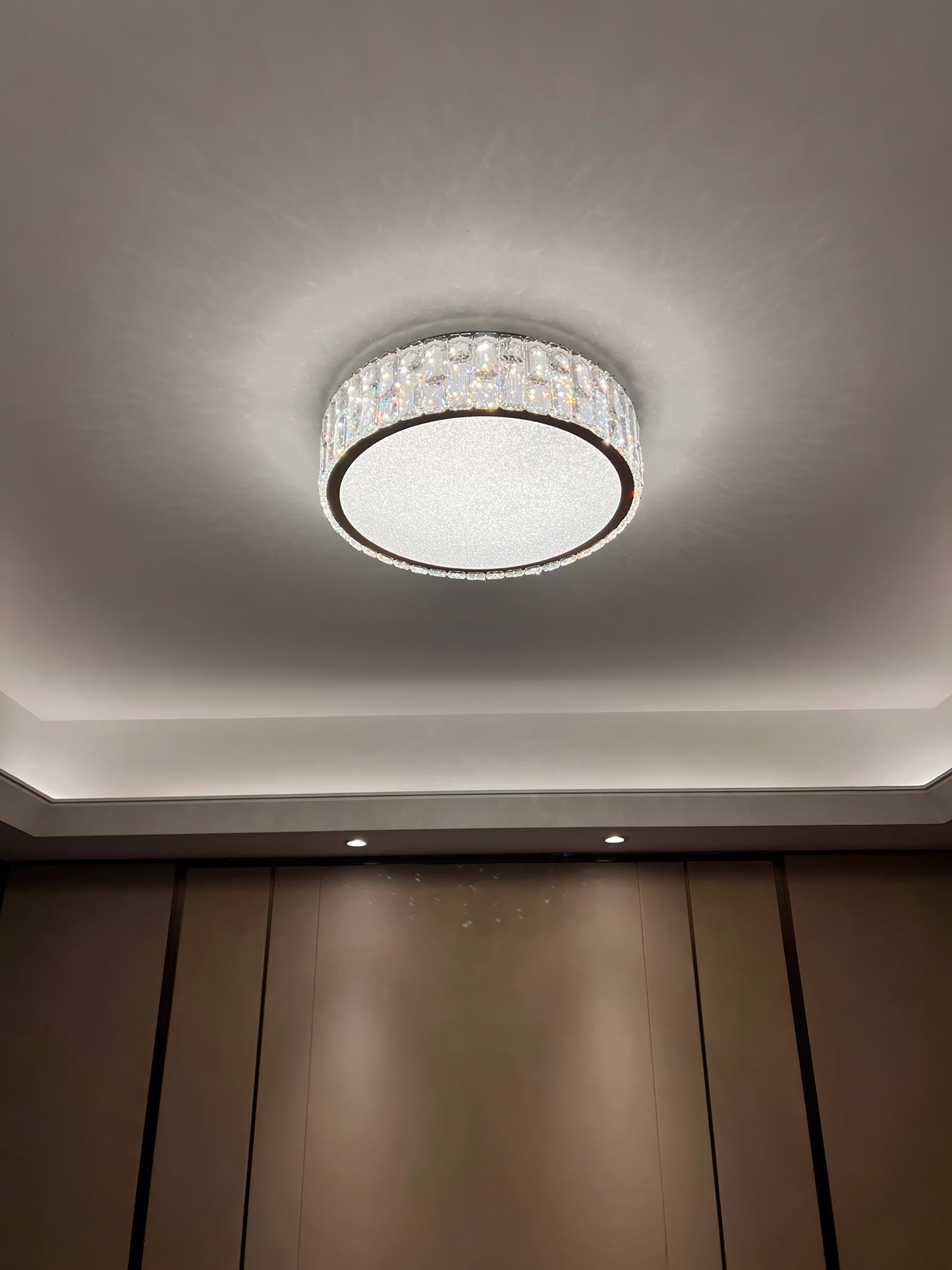 PrismLuxe - Ceiling Light with Sophisticated Design and Shifting Illumination