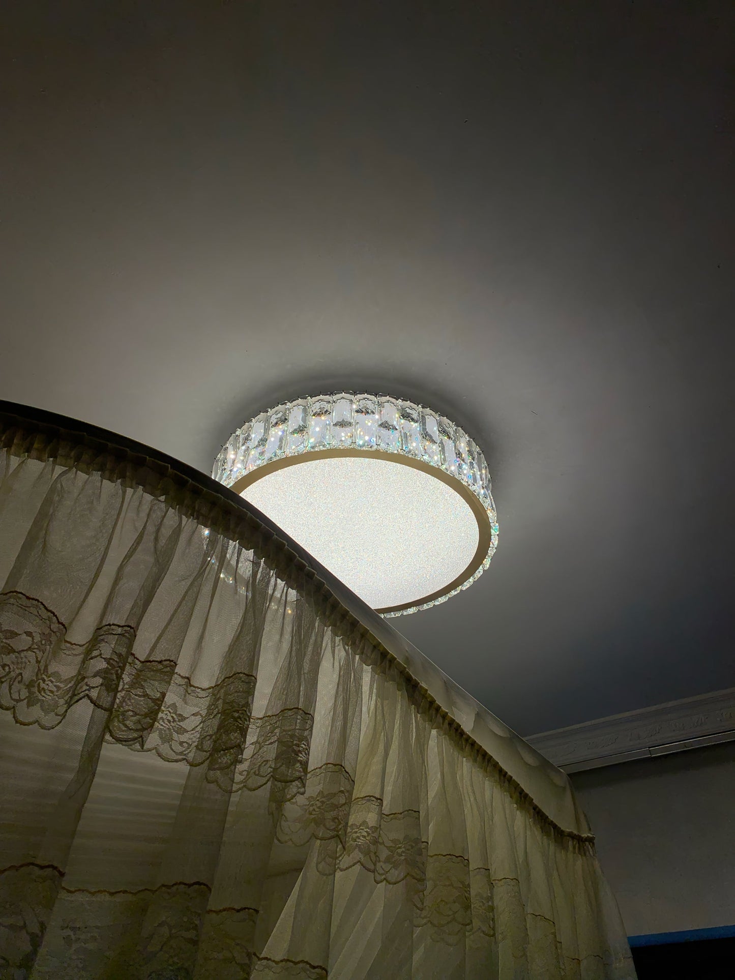 PrismLuxe - Ceiling Light with Sophisticated Design and Shifting Illumination