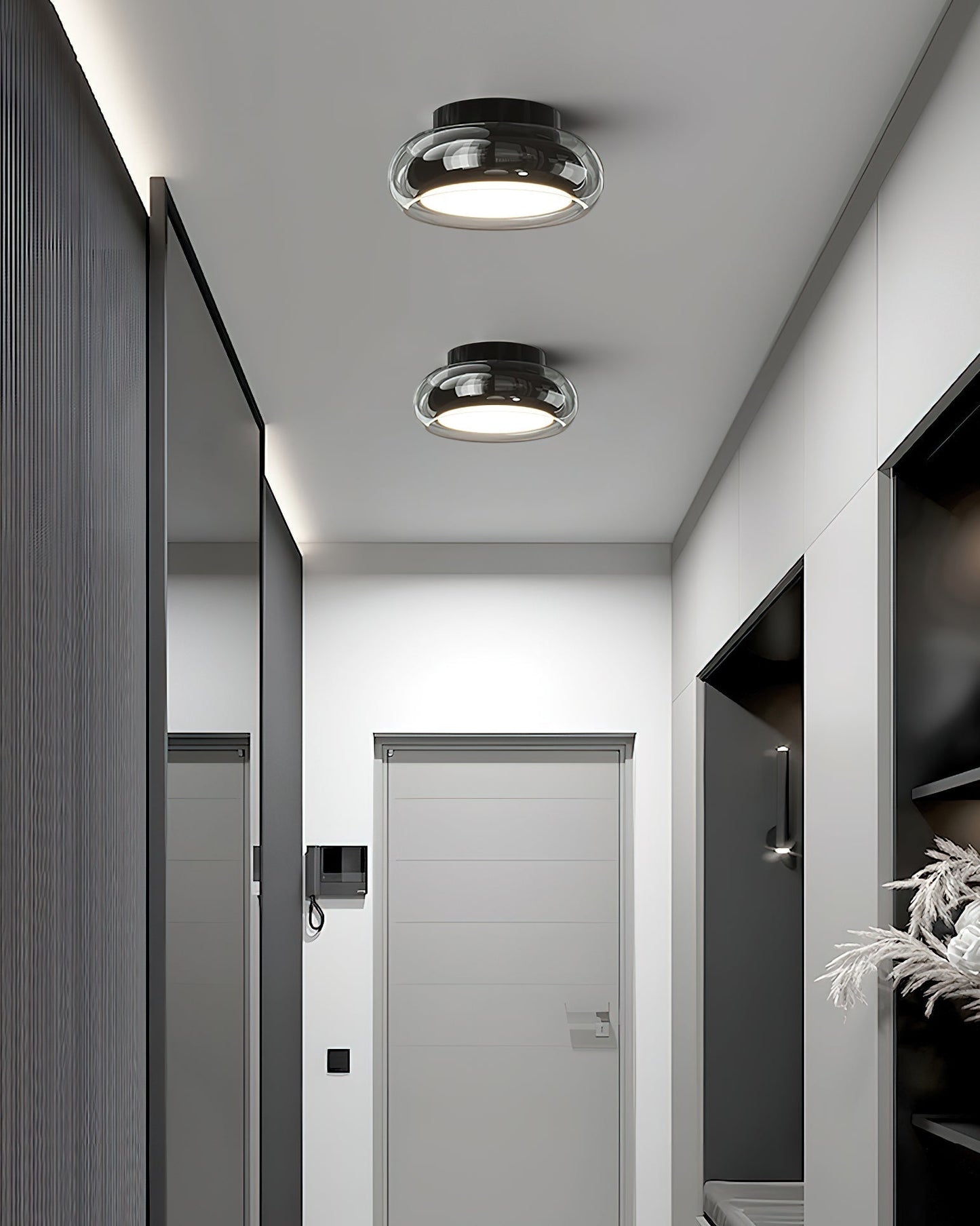 RichardBeam - Modern Ceiling Lamp with Subtle Lighting and Elegant Shape