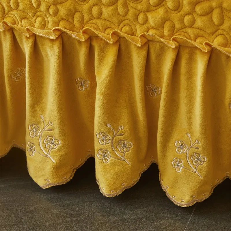 Thelittleesse™ Rustic Sunflower Bedding Set – Quilted 500TC Polyester Bedspread in Sun-Kissed Yellow