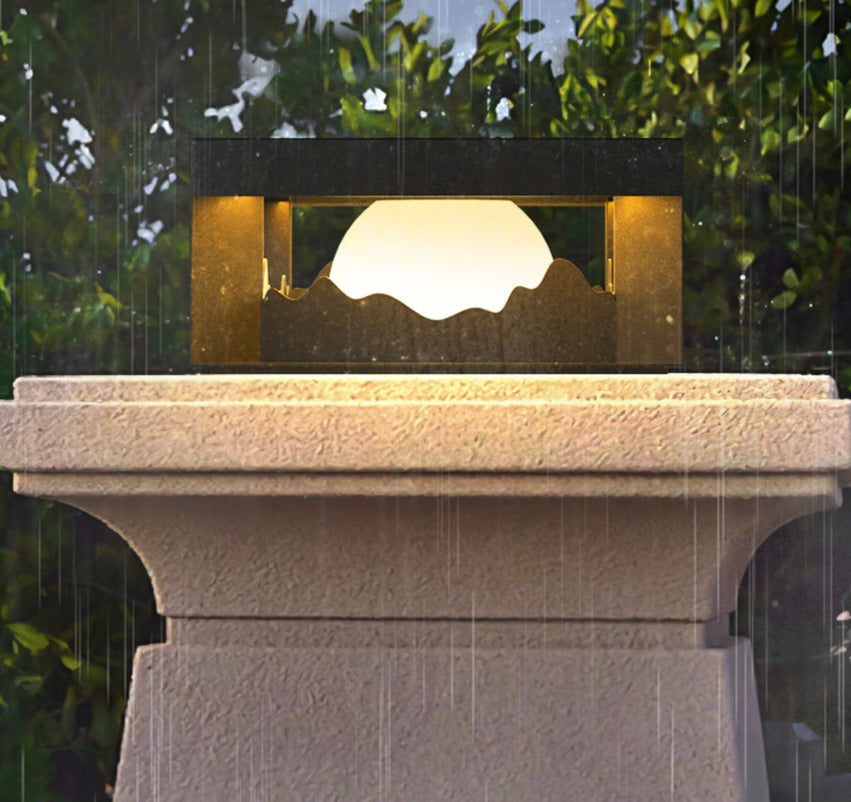 FenceGlow – Solar LED Wall Lighting for Outdoor Spaces